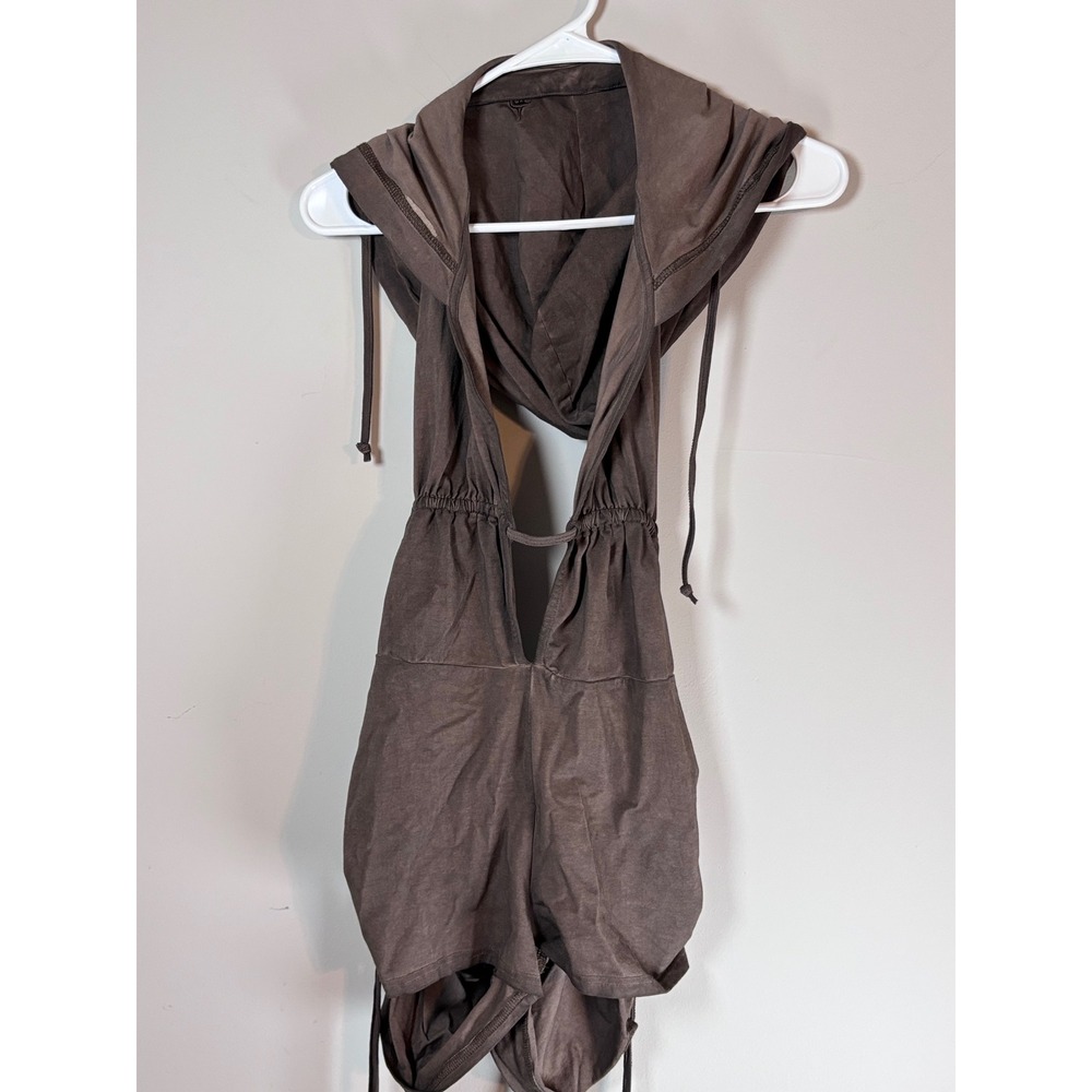Darker Wavs Brown Hooded Halter Top ADW241387-BRN XXL Dolls Kill Streetwear